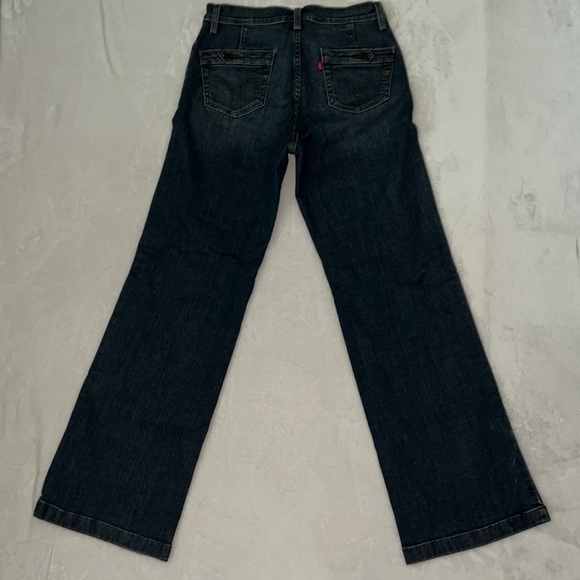 Levi’s “Perfectly Slimming” Blue Jeans Size 8 Medium - Picture 5 of 12